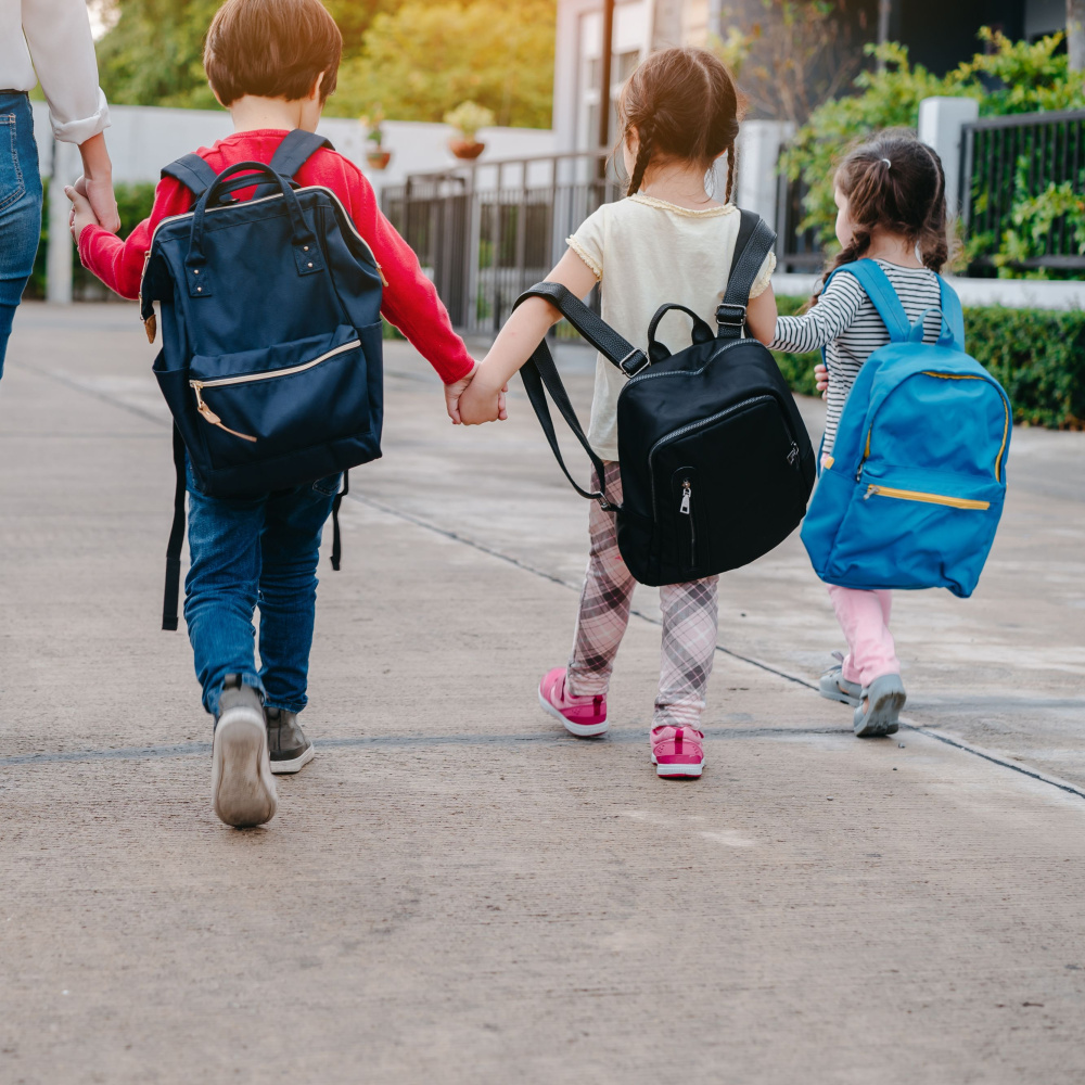 Selbststandig Zur Schule Und In Den Kindergarten Vmobil At